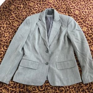 East 5 th gray vintage boxy blazer.